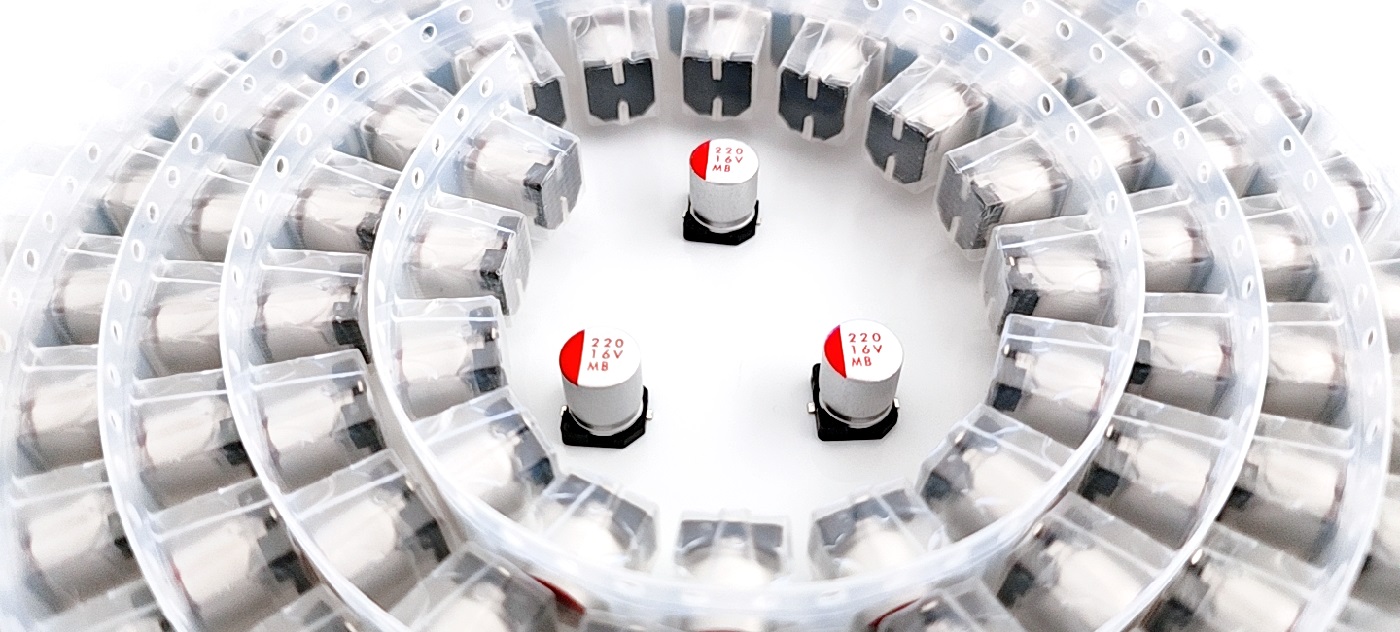 主板使用全固態(tài)電容與非固態(tài)電容的區(qū)別